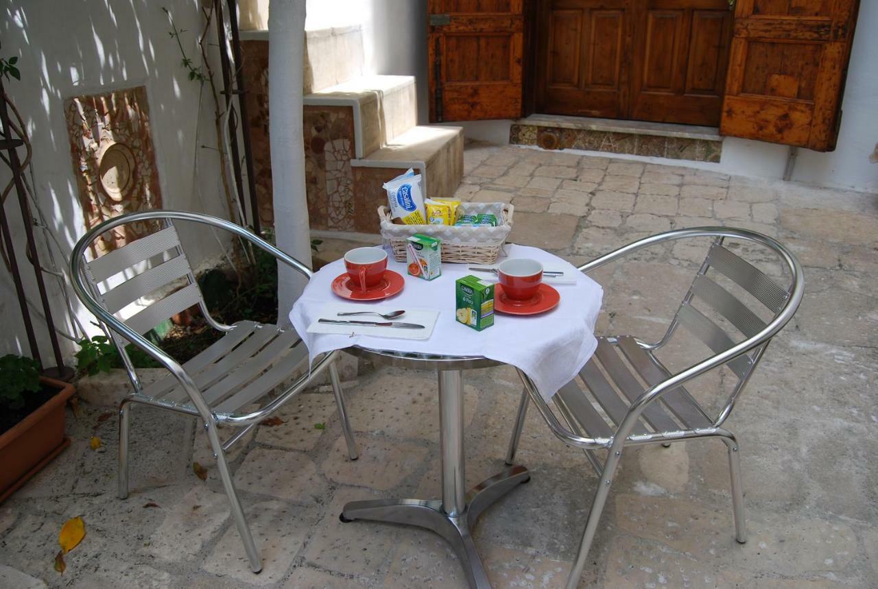 Art Transparent B&B Grottaglie Extérieur photo