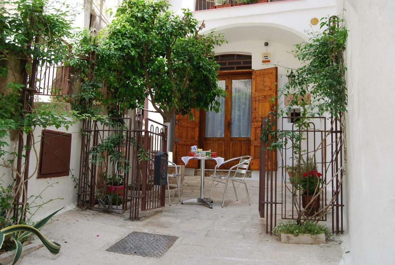 Art Transparent B&B Grottaglie Extérieur photo